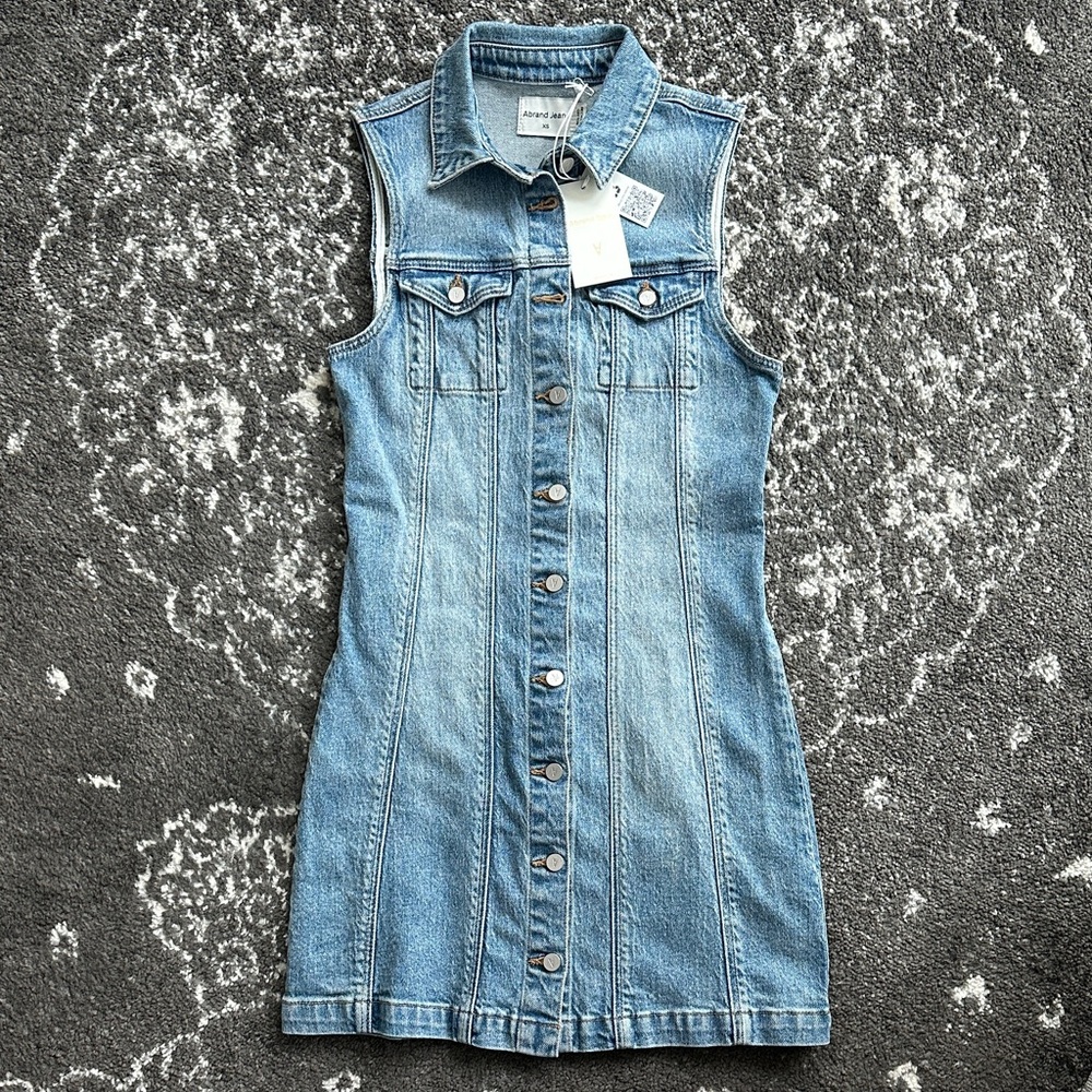 ABrand Sleeveless Denim Button-Up Dress